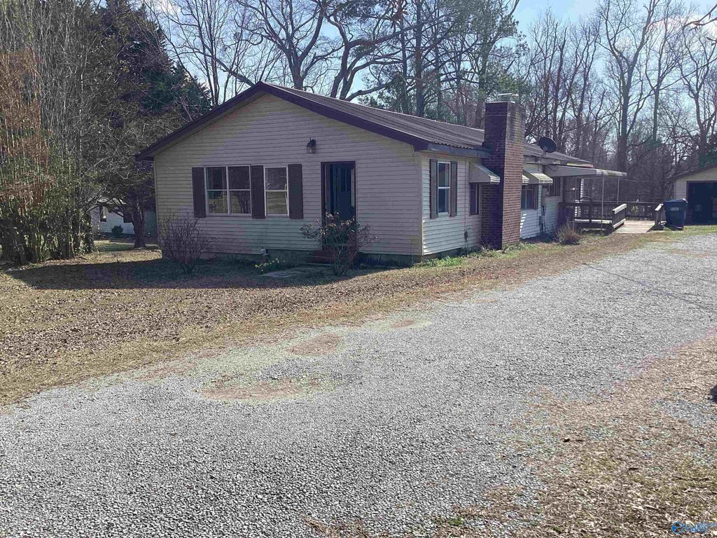 3749 Oak Street, Hokes Bluff, AL 35903