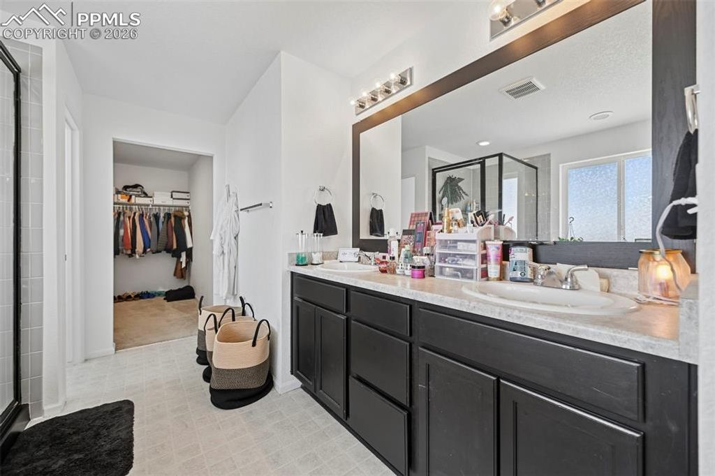 Image 24 of property listing at 8177 Buffalo Horn Drive, Colorado Springs, CO 80925