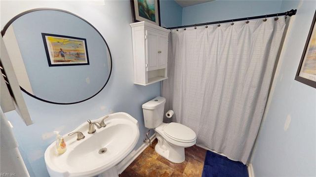 2437 Rockwater CIR, Virginia Beach, VA 23456