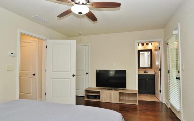 6534 Marlowe Gren Way, Suwanee, GA 30024