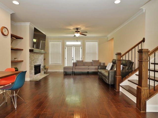 6534 Marlowe Gren Way, Suwanee, GA 30024