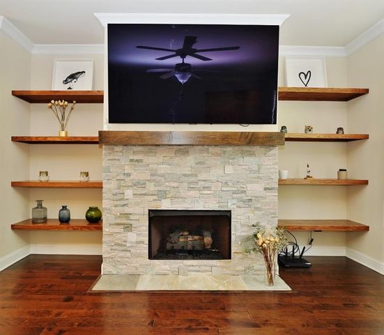 6534 Marlowe Gren Way, Suwanee, GA 30024