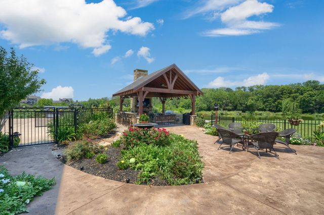 539 Ridge Point Drive, Heath, TX 75126