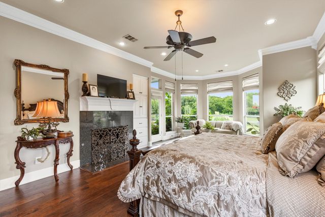 539 Ridge Point Drive, Heath, TX 75126