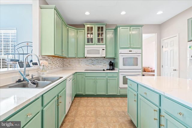 3325 BREWSTER CT, Manchester, MD 21102