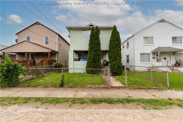 311 18th Street, Dunbar, WV 25064