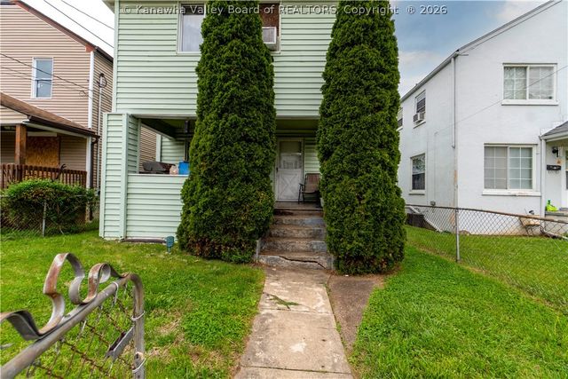 311 18th Street, Dunbar, WV 25064
