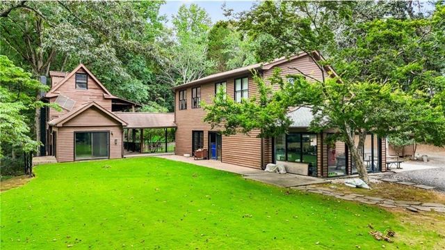 451 Nichols Drive, Suwanee, GA 30024