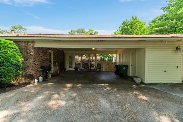 1212 Marie St., Hattiesburg, MS 39402