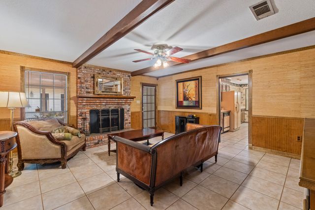 1212 Marie St., Hattiesburg, MS 39402