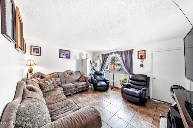 3339 W CORRINE Drive, Phoenix, AZ 85029