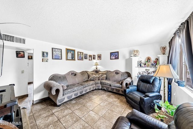 3339 W CORRINE Drive, Phoenix, AZ 85029