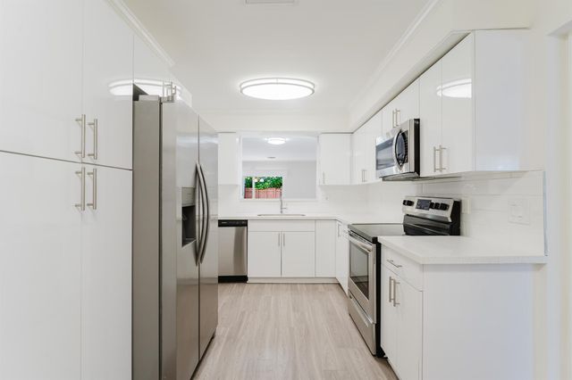 302 NE 36th Street, Boca Raton, FL 33429