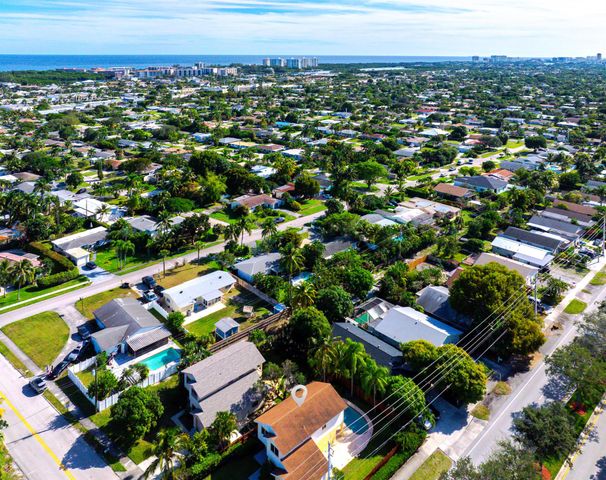 302 NE 36th Street, Boca Raton, FL 33429