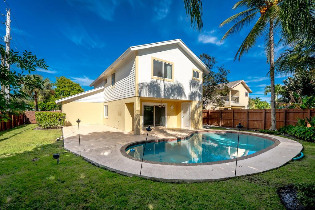 302 NE 36th Street, Boca Raton, FL 33429