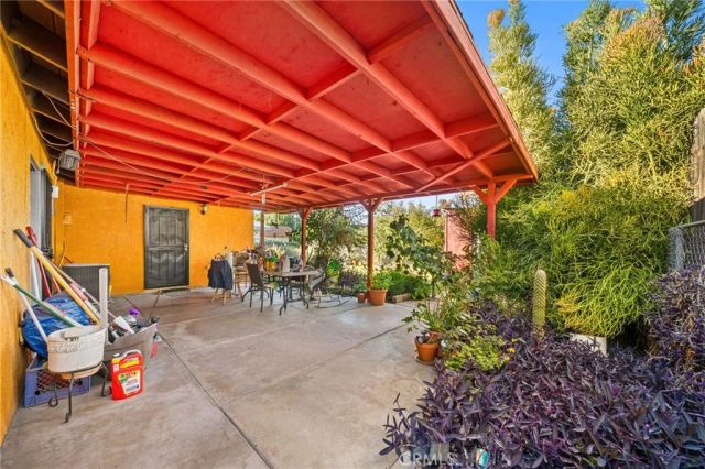 1584 E Davidson Street, San Bernardino, CA 92408