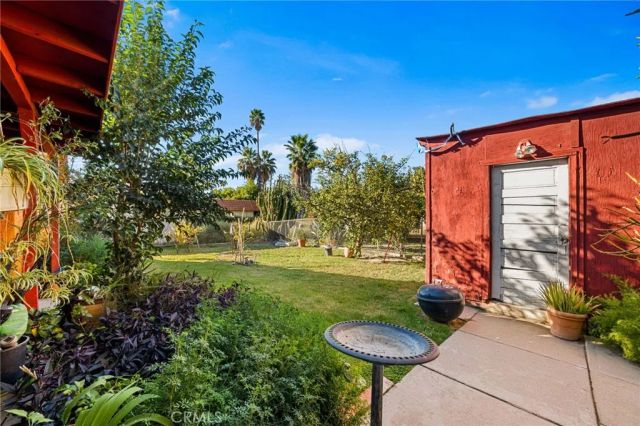 1584 E Davidson Street, San Bernardino, CA 92408