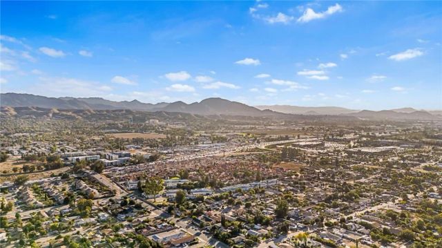 1584 E Davidson Street, San Bernardino, CA 92408