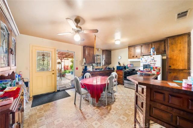 1584 E Davidson Street, San Bernardino, CA 92408