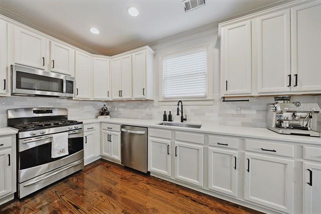 1428 Dupont Commons Circle, Atlanta, GA 30318