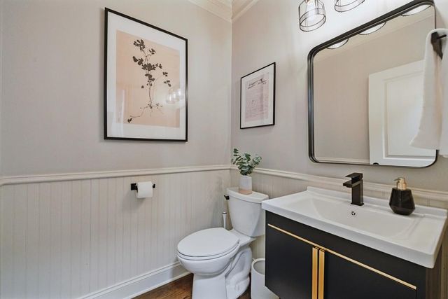 1428 Dupont Commons Circle, Atlanta, GA 30318