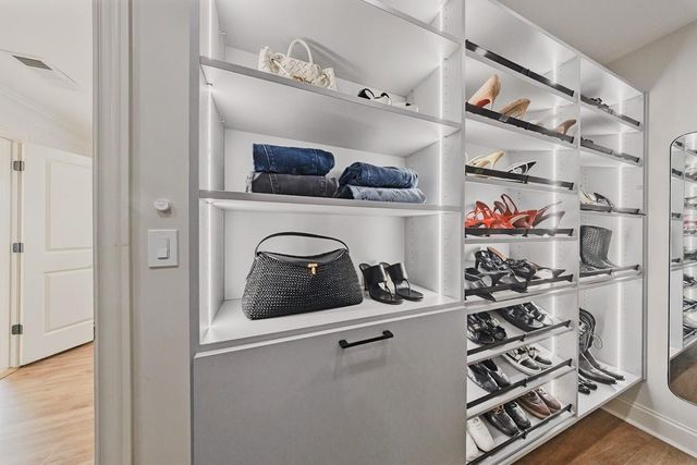 1428 Dupont Commons Circle, Atlanta, GA 30318