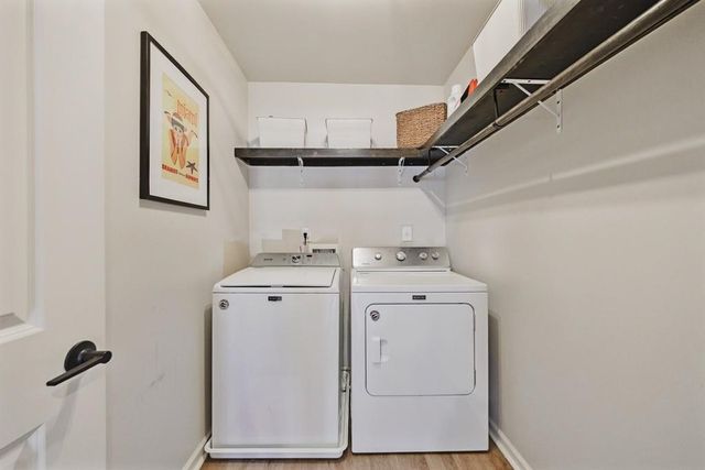 1428 Dupont Commons Circle, Atlanta, GA 30318