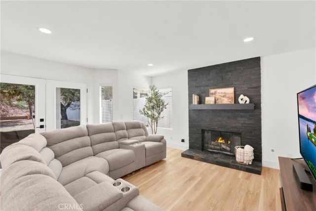 13109 Broken Bit, Corona, CA 92883