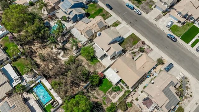 13109 Broken Bit, Corona, CA 92883