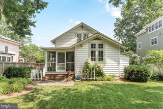 103 E MONROE AVE, Alexandria, VA 22301