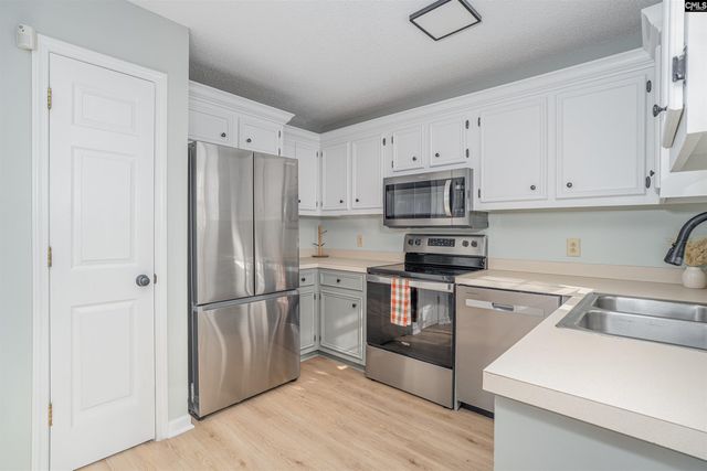 305 Montclaire Lane, West Columbia, SC 29170