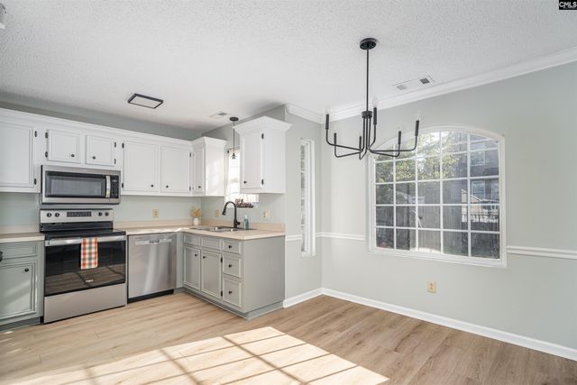 305 Montclaire Lane, West Columbia, SC 29170