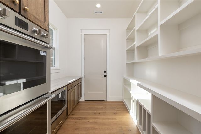 18488 Lake Sequoyah Road, Fayetteville, AR 72701