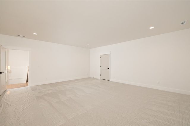 18488 Lake Sequoyah Road, Fayetteville, AR 72701