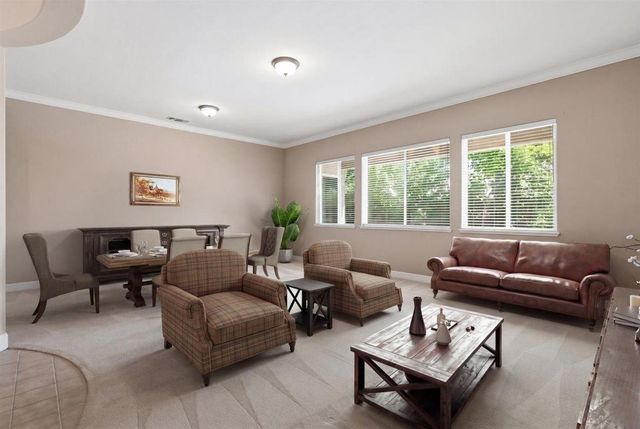 4129 Poppleton Way, Carmichael, CA 95608