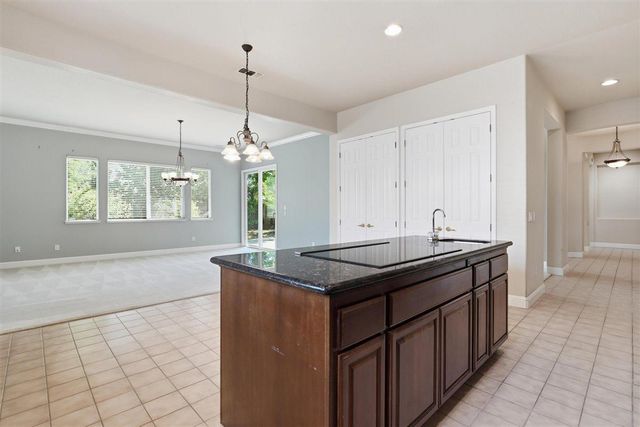 4129 Poppleton Way, Carmichael, CA 95608