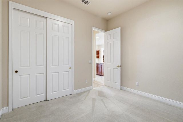 4129 Poppleton Way, Carmichael, CA 95608