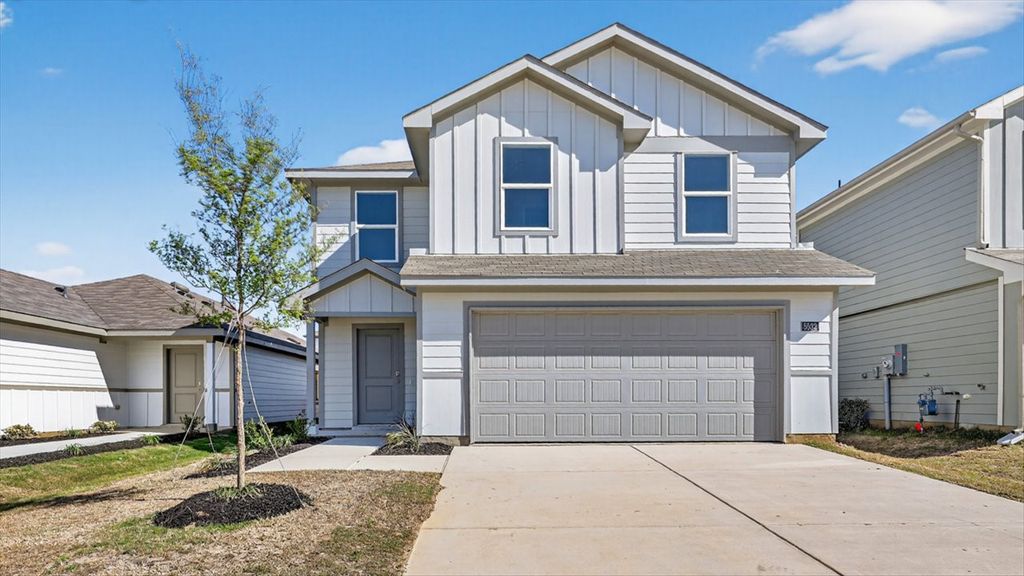 107 MACH Way, Mineral Wells, TX 76067