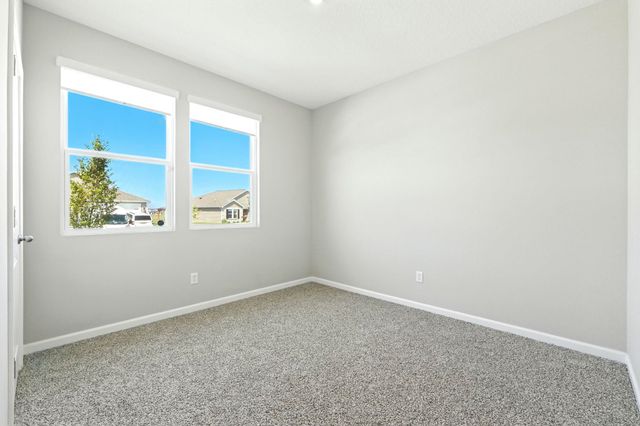 1070 Pleasant Hill Place, Fort Wayne, IN 46818