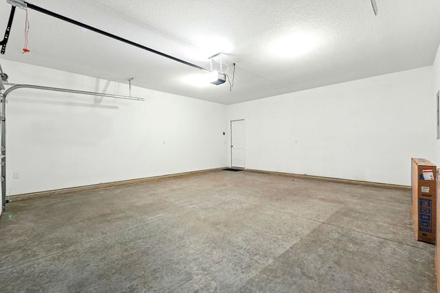 1070 Pleasant Hill Place, Fort Wayne, IN 46818