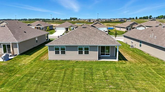 1070 Pleasant Hill Place, Fort Wayne, IN 46818