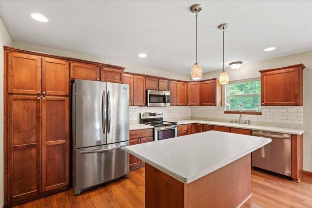 626 Sanibel Lane, Sun Prairie, WI 53590