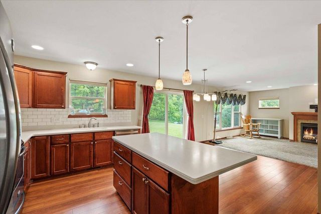 626 Sanibel Lane, Sun Prairie, WI 53590