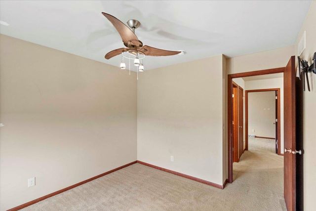 626 Sanibel Lane, Sun Prairie, WI 53590