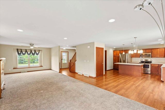 626 Sanibel Lane, Sun Prairie, WI 53590