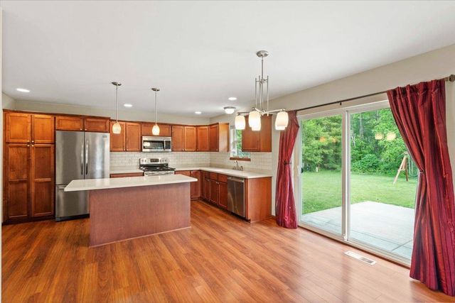 626 Sanibel Lane, Sun Prairie, WI 53590