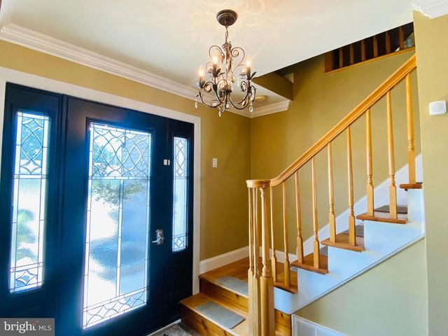327 BARCELONA DR, Toms River, NJ 08753