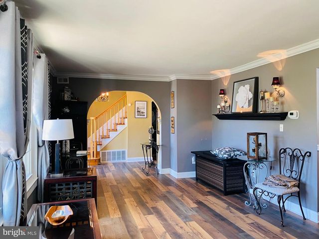 327 BARCELONA DR, Toms River, NJ 08753