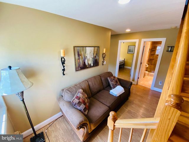 327 BARCELONA DR, Toms River, NJ 08753
