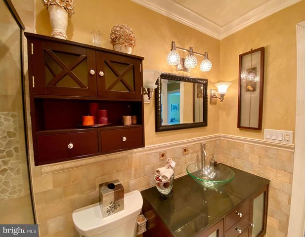 327 BARCELONA DR, Toms River, NJ 08753